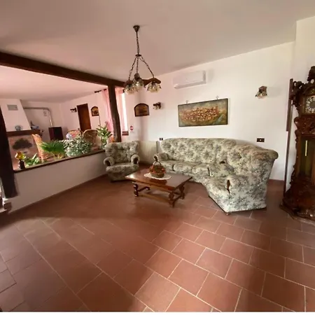 Con Piscina Privata Tra Versilia E Cinque Terre * Luni