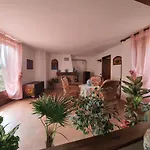 Villa Con Piscina Privata Tra Versilia E Cinque Terre Luni