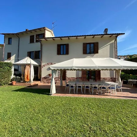فيلة Villa Volpes Con Piscina Privata Tra Versilia E Cinque Terre