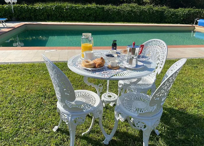 Willa Con Piscina Privata Tra Versilia E Cinque Terre