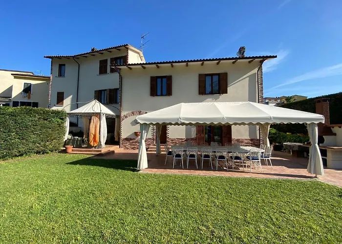 Willa Con Piscina Privata Tra Versilia E Cinque Terre