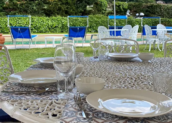 Con Piscina Privata Tra Versilia E Cinque Terre Willa Luni