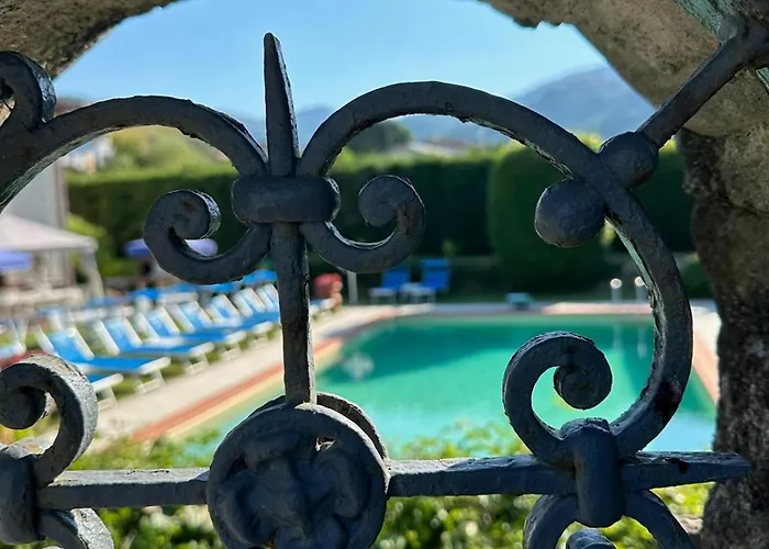 Con Piscina Privata Tra Versilia E Cinque Terre Willa Luni